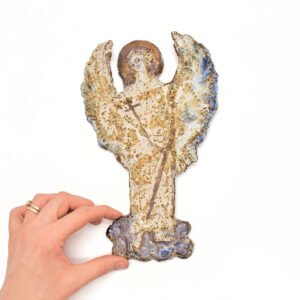 Anioł ceramiczny XL – ręcznie robiona płaskorzeźba ceramiczna